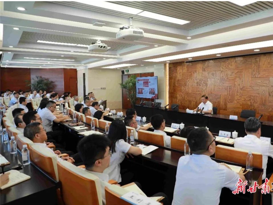 【学习贯彻党的二十届三中全会精神】学习贯彻党的二十届三中全会精神省委宣讲团在乐鱼电子app(中国)官方网站
宣讲